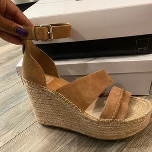 Steve Madden 3rd party wedge